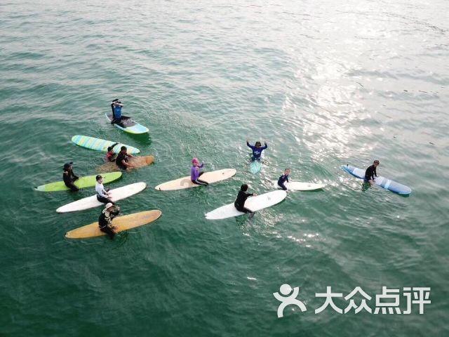 名师引领扬帆起航，“至美”班主任工作室揭牌仪式在华庄中学举行